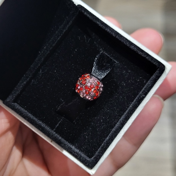 BUNDLE & SAVE • #113 • BN Charm • Red & Light Pink Stones - Picture 2 of 6